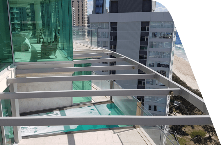 The sky's the limit - Amalgamated Group rope access painting