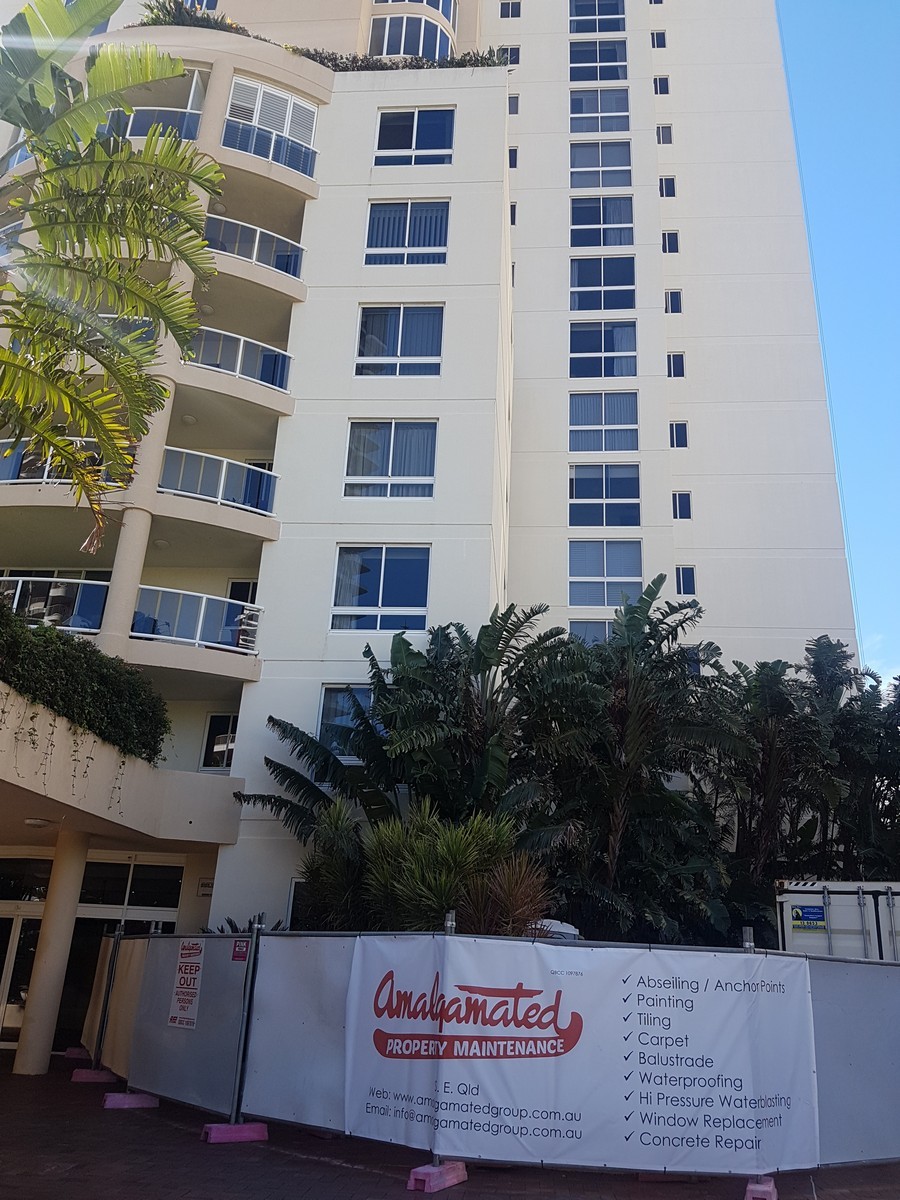 Xanadu Apartments