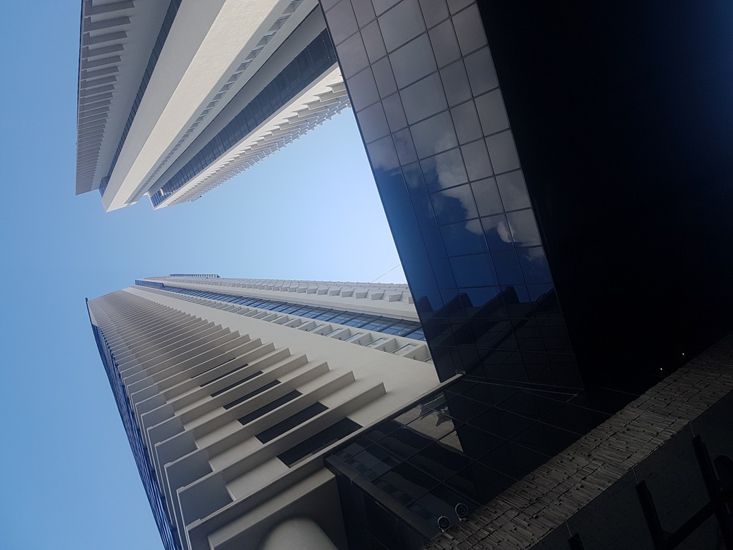 Circle on Cavill