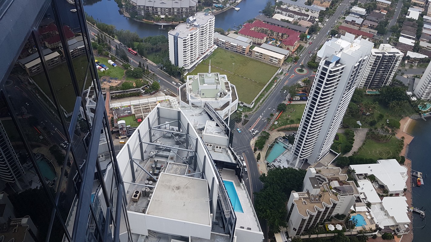 Circle on Cavill
