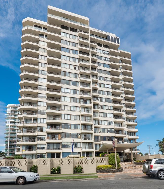Southerncross Apartments